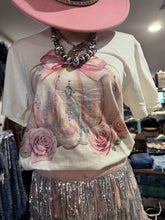 Load image into Gallery viewer, Pink Pumpkin Graphic Tee